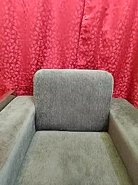 Snapshot of Cute_Kritika chatting on December 14, 2025, 4:18 am Cute Kritika online show from December 14, 2025, 4:18 am