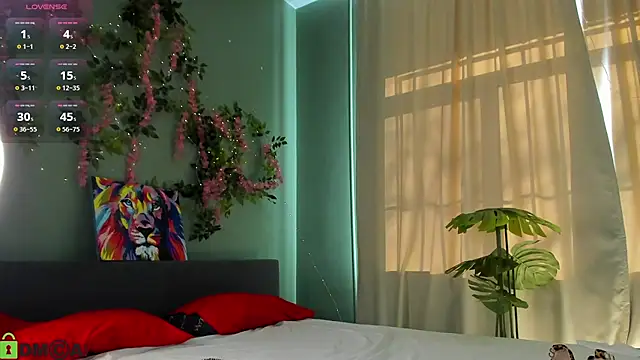 Margaret Clark  online show from March 31, 2026, 11:21 am