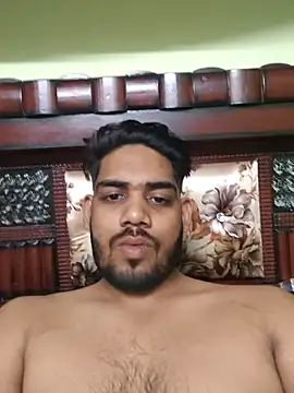 Snapshot of Rajsingh9650 chatting on November 18, 2025, 3:05 pm Rajsingh9650 online show from November 18, 2025, 3:05 pm