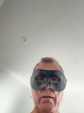 maturemale2024 online show from October 25, 2025, 12:02 pm