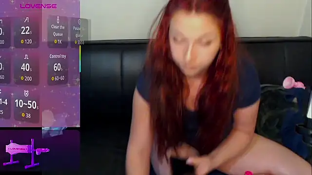 Snapshot of AustrianGirl99 chatting on March 19, 2026, 7:29 pm AustrianGirl99 online show from March 19, 2026, 7:29 pm