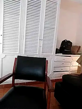 Adel Nesbiit online show from March 28, 2026, 7:46 pm