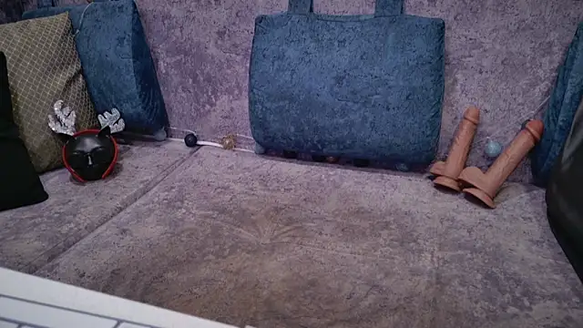 Snapshot of blackcat142 chatting on February 16, 2026, 1:29 pm blackcat142 online show from February 16, 2026, 1:29 pm