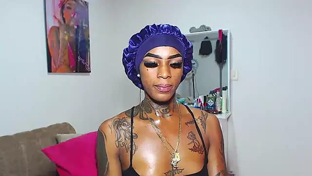 Snapshot of badgirls_cx chatting on February 21, 2026, 11:17 pm badgirls cx online show from February 21, 2026, 11:17 pm