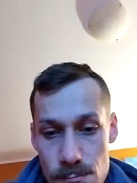 Snapshot of Crazzy_Maiky chatting on December 13, 2024, 10:34 pm Crazzy Maiky online show from December 13, 2024, 10:34 pm