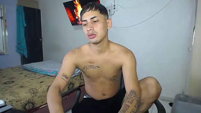 Snapshot of boy_latino_sex chatting on March 26, 2026, 3:28 pm boy latino sex online show from March 26, 2026, 3:28 pm