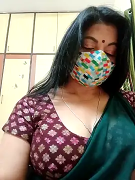 Snapshot of Ratna-777 chatting on March 19, 2025, 12:37 am Ratna-777 online show from March 19, 2025, 12:37 am