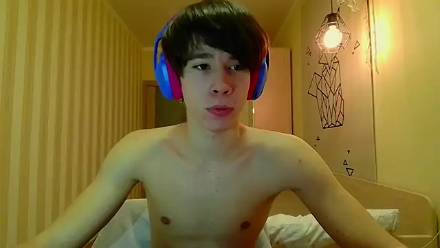 Snapshot of gayGamogey chatting on January 15, 2025, 5:47 pm gayGamogey online show from January 15, 2025, 5:47 pm