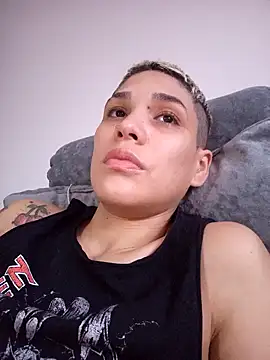 Snapshot of Charlee_pink chatting on December 10, 2024, 11:22 am Charlee pink online show from December 10, 2024, 11:22 am