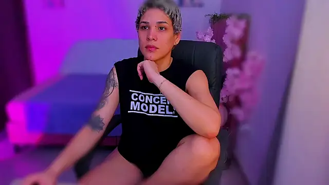 Charlee pink online show from November 23, 2025, 6:08 pm