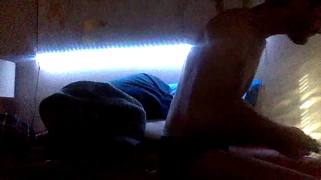 ChillzPnp online show from November 9, 2025, 3:43 pm