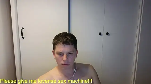 BigL0ve online show from June 22, 2026, 1:41 pm