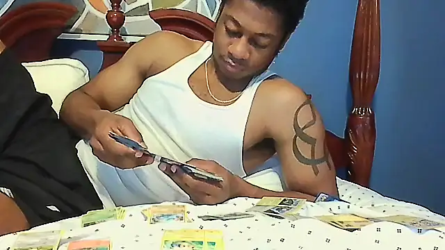 Snapshot of blkpantha chatting on May 31, 2026, 11:50 pm blkpantha online show from May 31, 2026, 11:50 pm