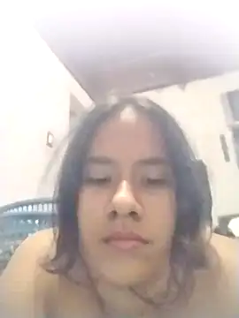 Snapshot of sol_miluna chatting on March 29, 2026, 1:11 pm sol miluna online show from March 29, 2026, 1:11 pm