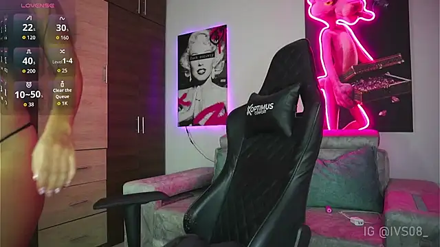 emmagrecco  online show from October 14, 2025, 8:20 pm