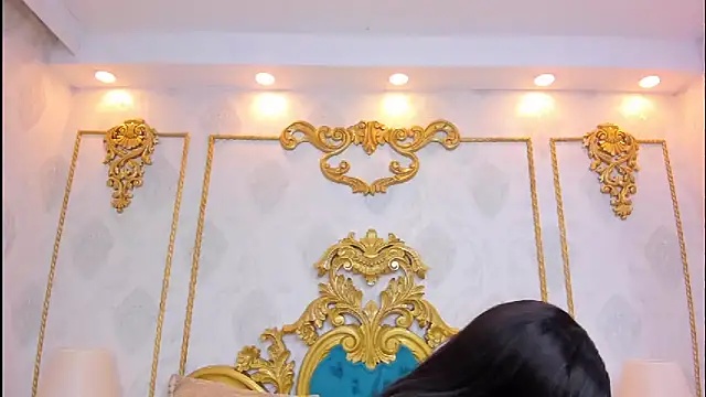 SalomeRestrepo online show from January 15, 2025, 4:25 am