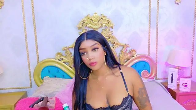 SalomeRestrepo online show from November 8, 2025, 4:56 am