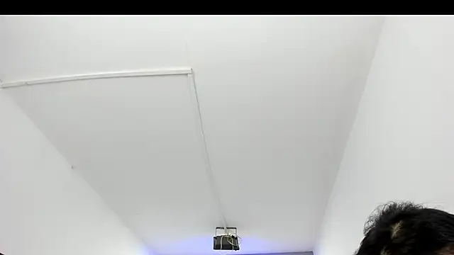 CindyWilliams  online show from November 30, 2025, 4:05 am