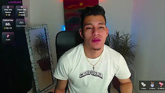 Snapshot of dirtyboy_23 chatting on November 25, 2025, 2:44 am dirtyboy 23 online show from November 25, 2025, 2:44 am