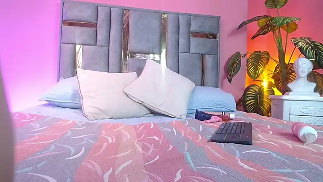 Snapshot of Bianca_ks chatting on March 20, 2025, 9:15 am Bianca ks online show from March 20, 2025, 9:15 am