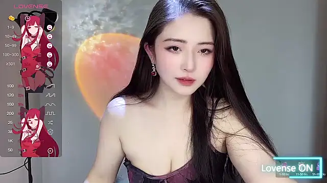 Snapshot of Alice-821 chatting on January 14, 2025, 5:23 pm Alice-821 online show from January 14, 2025, 5:23 pm