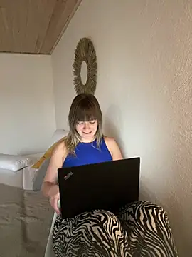 Milla  one online show from December 31, 2024, 1:19 pm