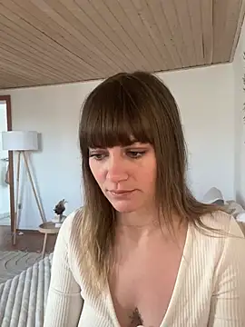 Milla  one online show from February 3, 2025, 9:41 am