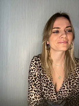 Milla  one online show from October 10, 2025, 8:57 am