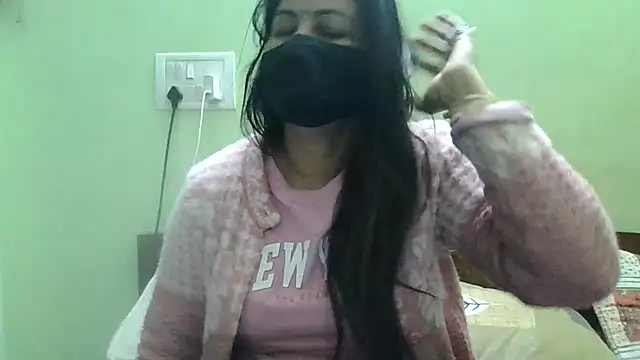 couplesuni online show from January 29, 2025, 4:26 am