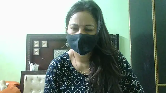 couplesuni online show from March 10, 2025, 3:34 am