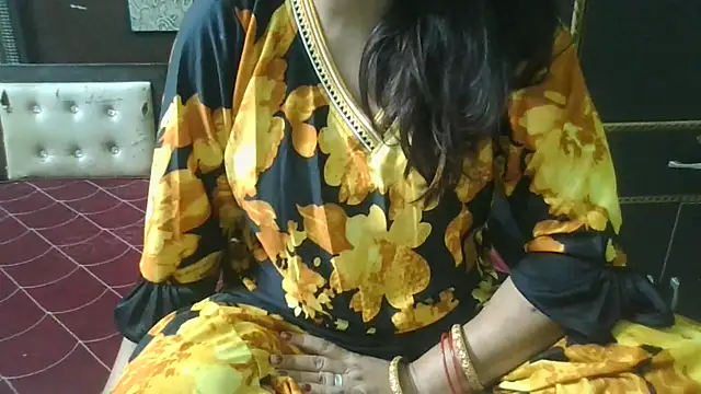 couplesuni online show from October 29, 2025, 2:47 am