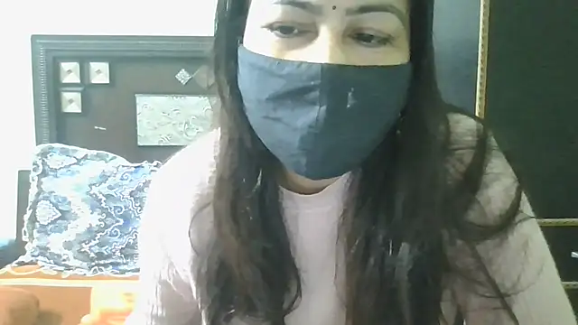 couplesuni online show from November 24, 2025, 3:39 am