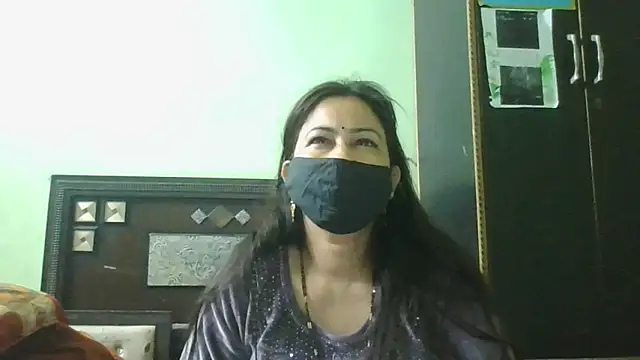 Snapshot of couplesuni chatting on February 17, 2026, 3:47 am couplesuni online show from February 17, 2026, 3:47 am