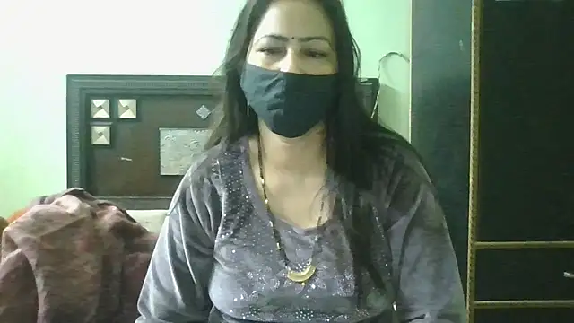 Snapshot of couplesuni chatting on February 18, 2026, 3:13 am couplesuni online show from February 18, 2026, 3:13 am