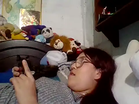 dafne19  online show from February 4, 2025, 4:59 am