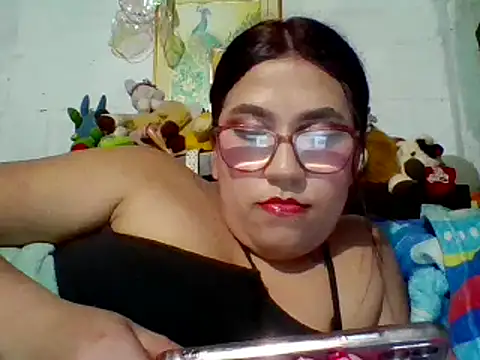 dafne19  online show from February 18, 2025, 6:48 am