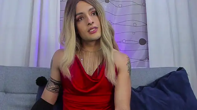 LukaCastillo online show from March 18, 2025, 9:20 am