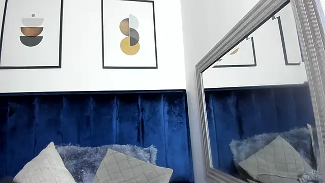 Alaia Cute online show from February 7, 2026, 3:32 am