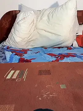 Snapshot of BarefootOmg chatting on February 10, 2026, 4:33 pm BarefootOmg online show from February 10, 2026, 4:33 pm