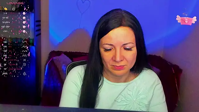 Snapshot of Alika_lorens_talk chatting on January 15, 2025, 12:25 pm Alika lorens talk online show from January 15, 2025, 12:25 pm