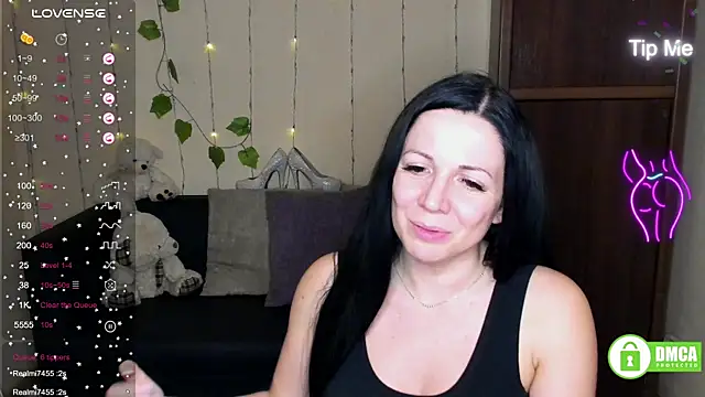 Snapshot of Alika_lorens_talk chatting on January 28, 2025, 3:35 pm Alika lorens talk online show from January 28, 2025, 3:35 pm