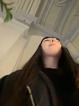 Sophie Avory online show from December 9, 2024, 6:14 pm