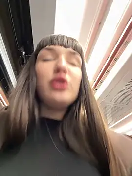 Sophie Avory online show from January 24, 2025, 7:07 pm