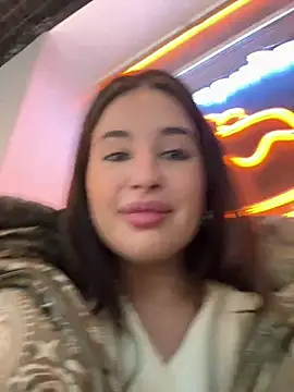 Sophie Avory online show from February 20, 2025, 4:25 pm