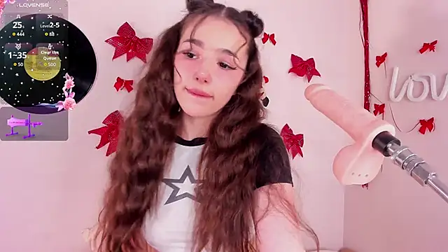 Snapshot of LosAlicee chatting on January 8, 2026, 12:13 am LosAlicee online show from January 8, 2026, 12:13 am