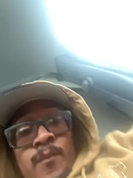 Snapshot of demonpt3 chatting on November 21, 2025, 5:00 pm demonpt3 online show from November 21, 2025, 5:00 pm