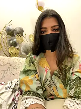 Snapshot of MaYaa__11 chatting on December 22, 2025, 7:16 am MaYaa 11 online show from December 22, 2025, 7:16 am