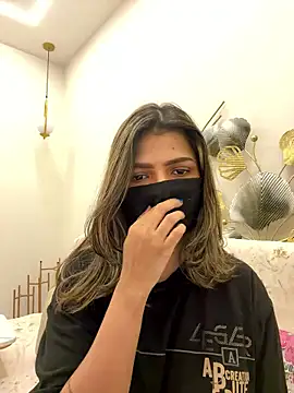Snapshot of MaYaa__11 chatting on January 13, 2026, 7:02 am MaYaa 11 online show from January 13, 2026, 7:02 am
