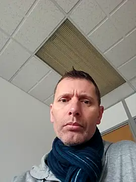 Snapshot of MarcusMaxx chatting on February 5, 2026, 10:42 am MarcusMaxx online show from February 5, 2026, 10:42 am