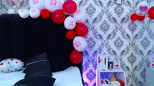 Snapshot of SaaraBrown chatting on February 11, 2025, 6:44 pm SaaraBrown online show from February 11, 2025, 6:44 pm